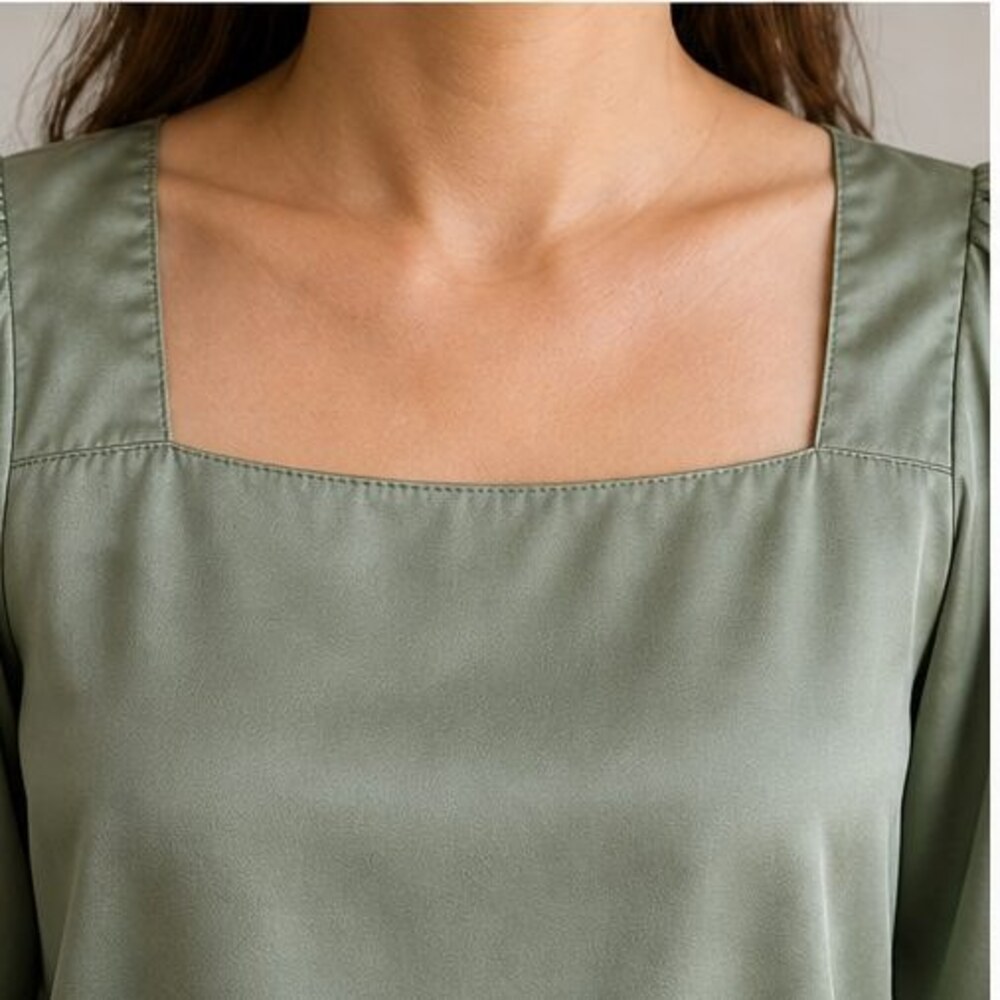 Sage V Neck Top - Picture 4 of 6